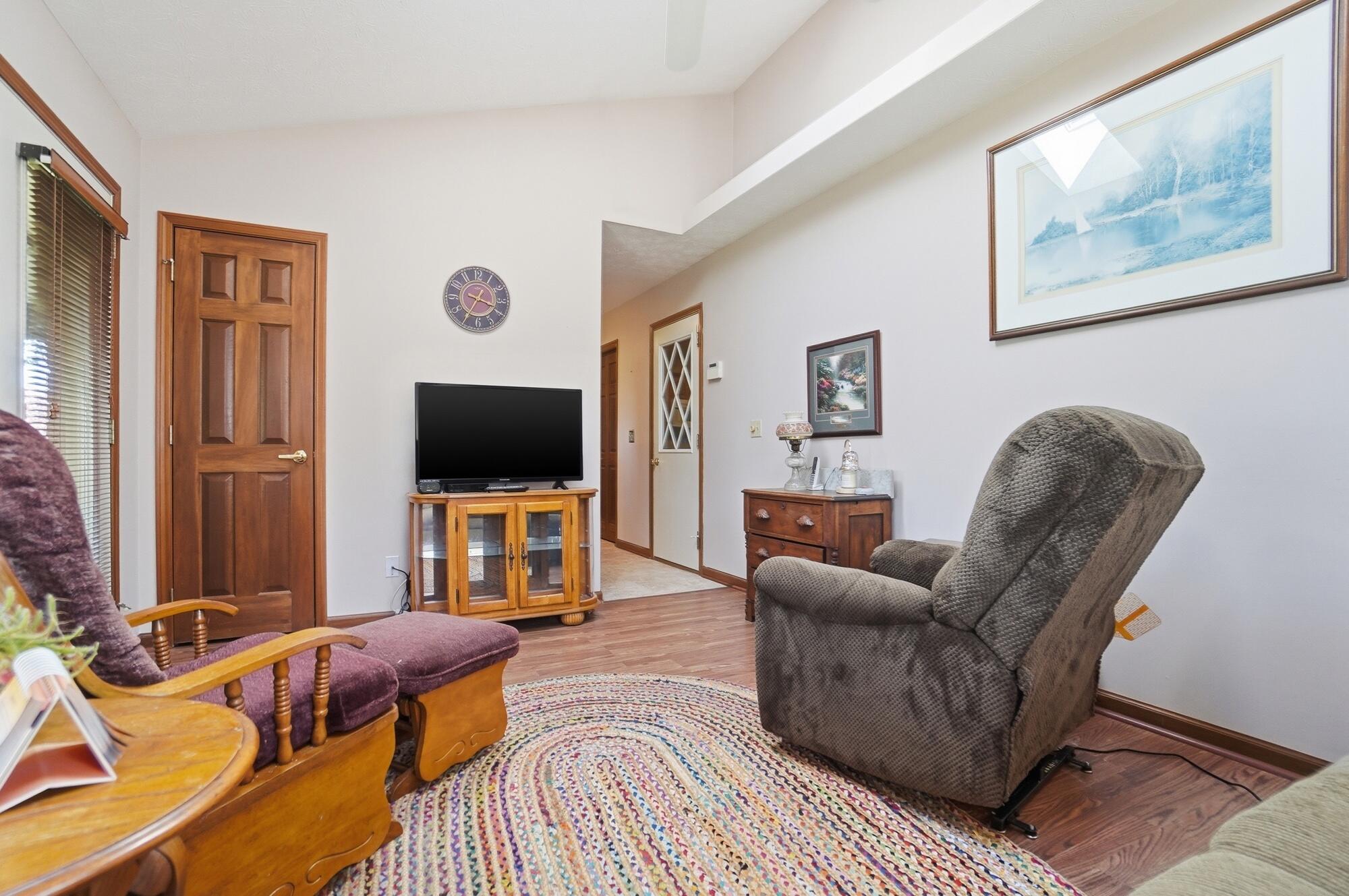 1738 Berwick Drive, Springfield, Ohio 45503