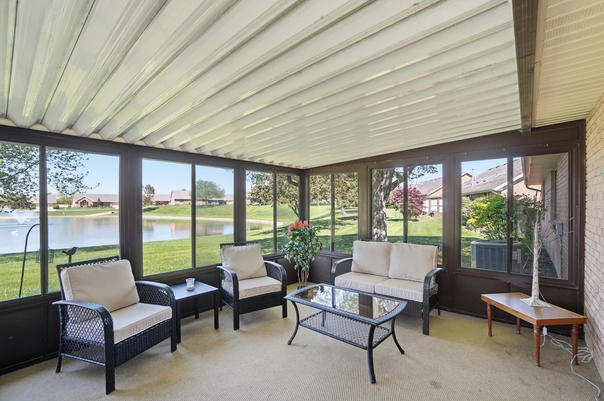 1738 Berwick Drive, Springfield, Ohio 45503