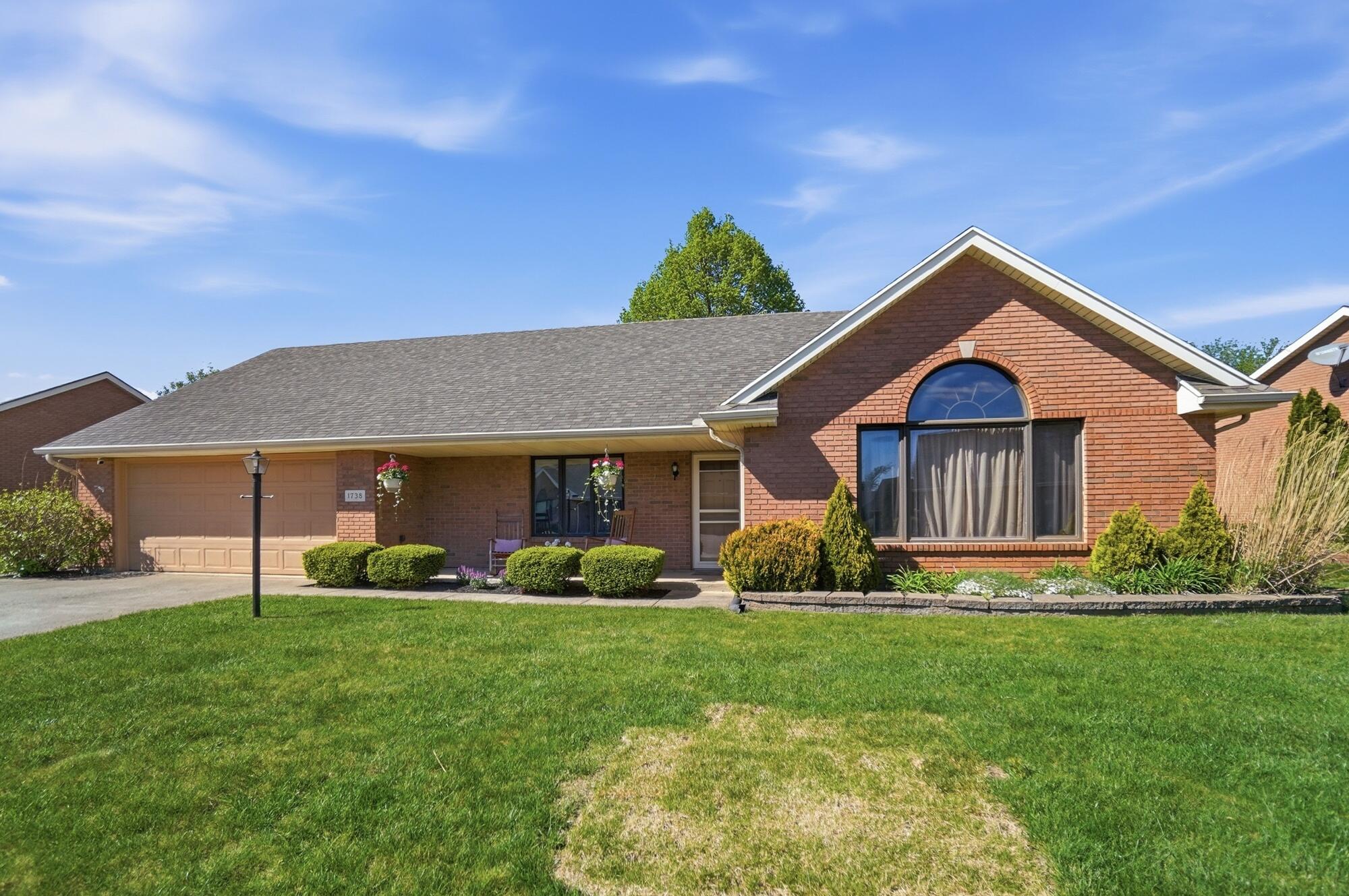 1738 Berwick Drive, Springfield, Ohio 45503