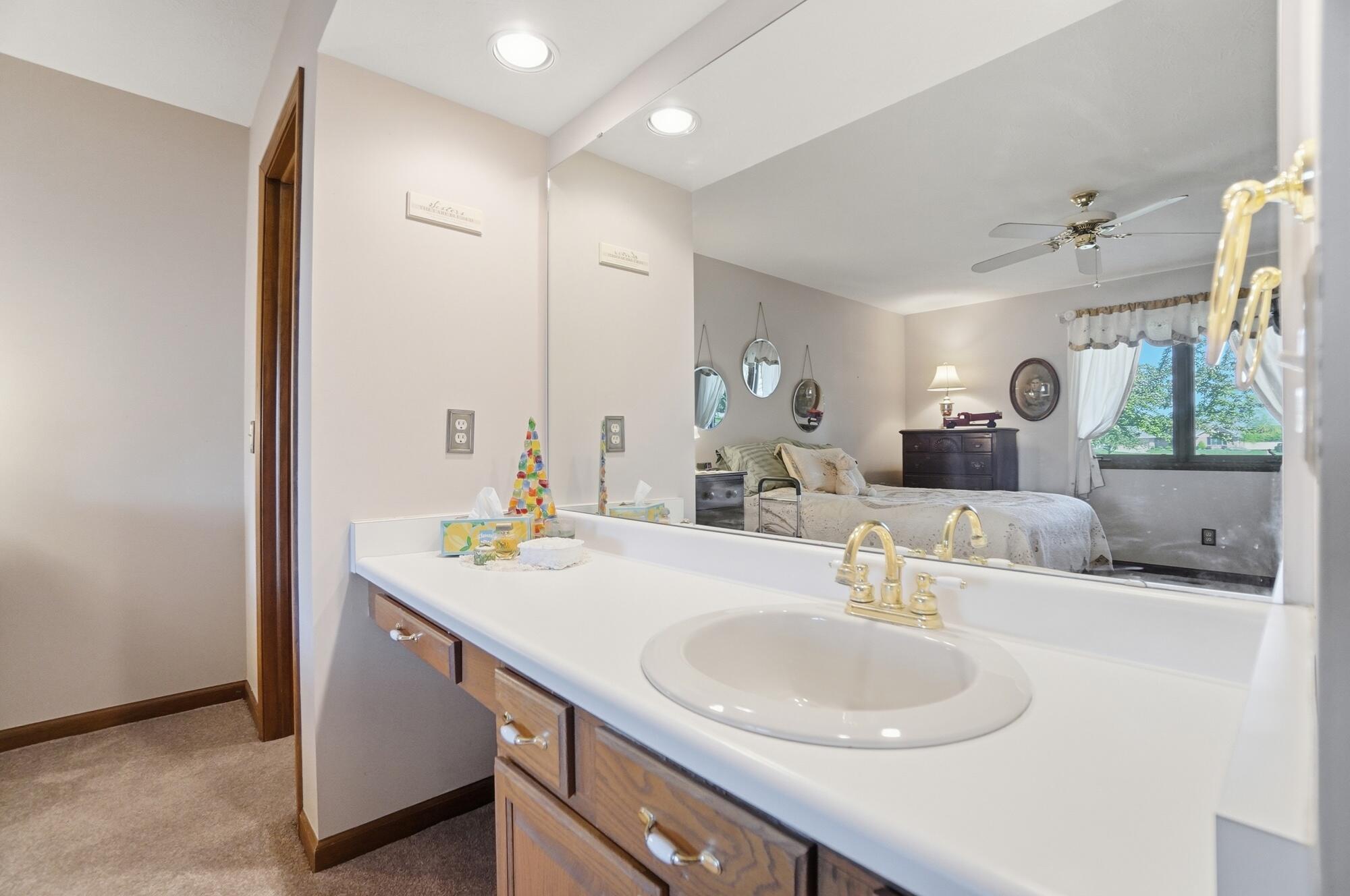 1738 Berwick Drive, Springfield, Ohio 45503