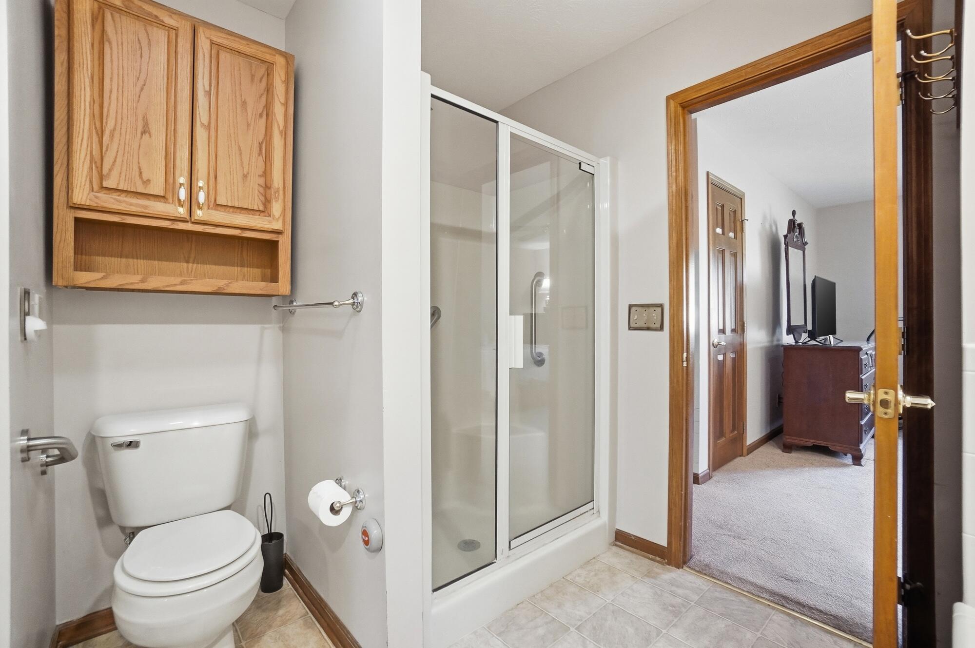 1738 Berwick Drive, Springfield, Ohio 45503