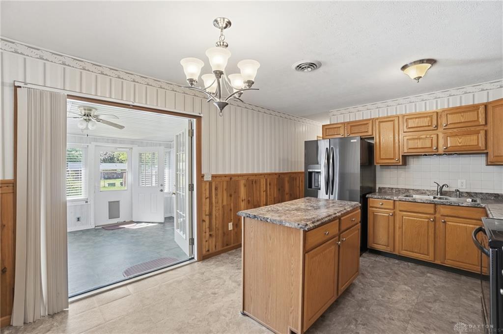 1417 Skylark Drive, Troy, Ohio 45373