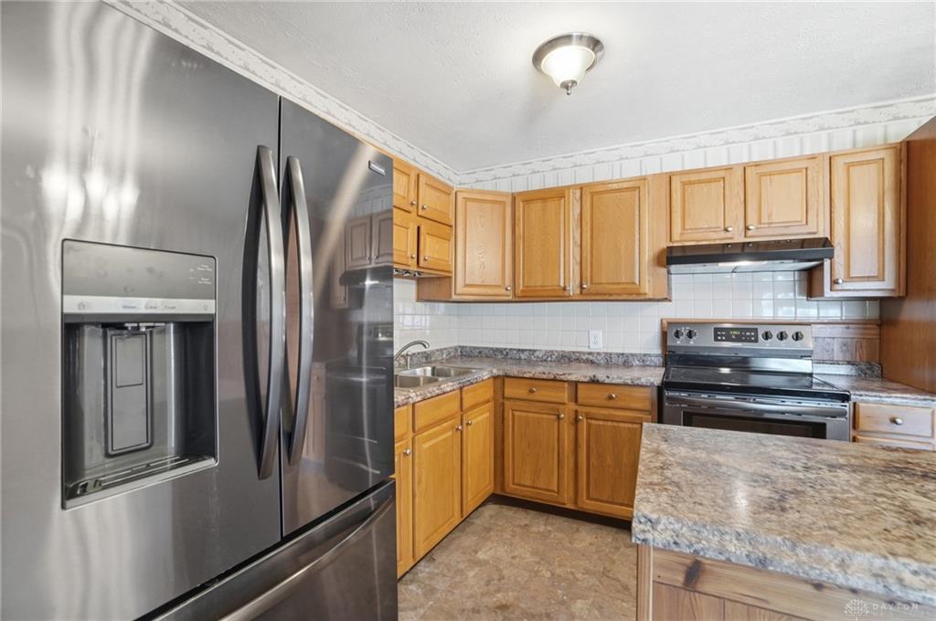 1417 Skylark Drive, Troy, Ohio 45373