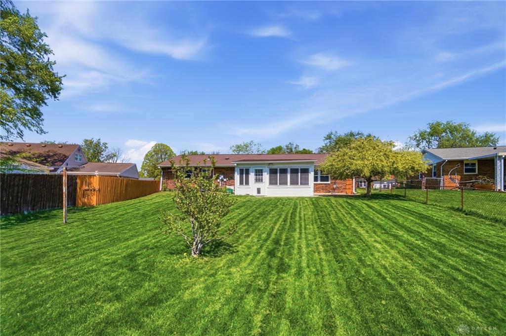 1417 Skylark Drive, Troy, Ohio 45373