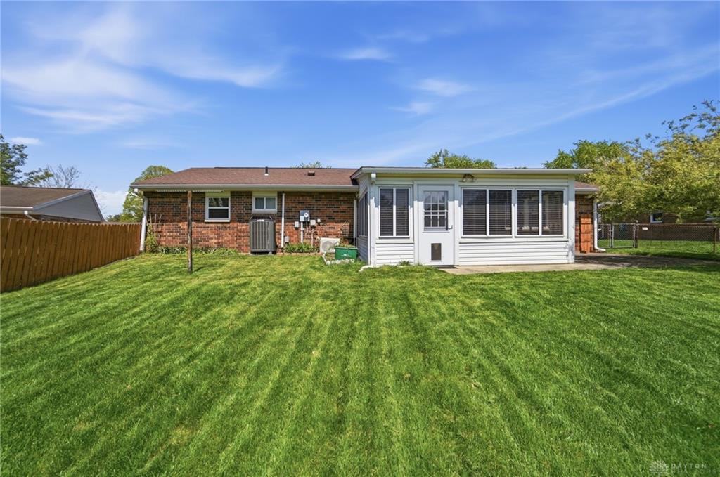 1417 Skylark Drive, Troy, Ohio 45373