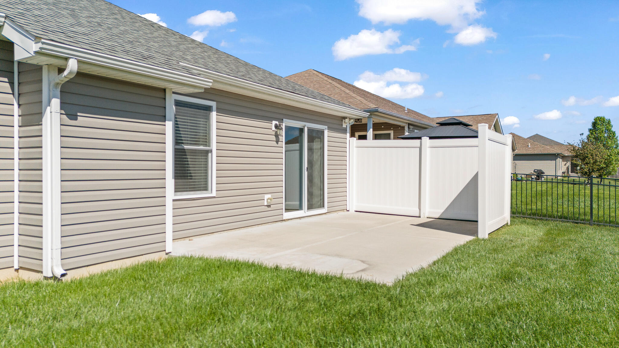 1151 Parklawn Court, Troy, Ohio 45373