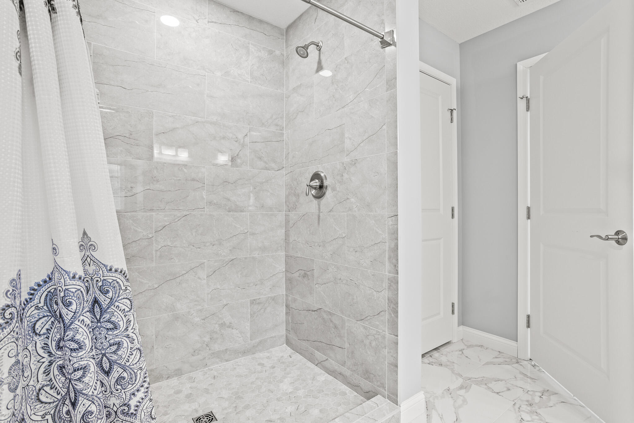 1151 Parklawn Court, Troy, Ohio 45373