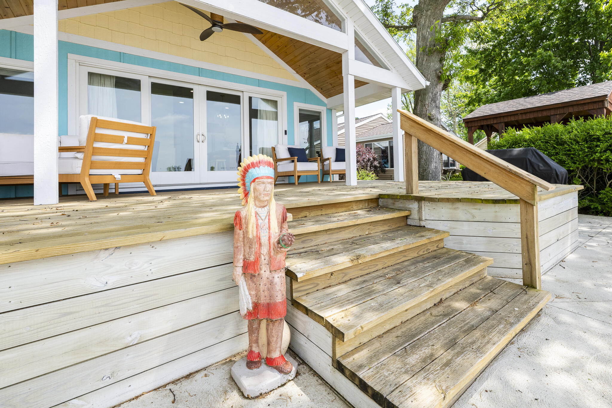 7917 Hickory Avenue, Russells Point, Ohio 43348