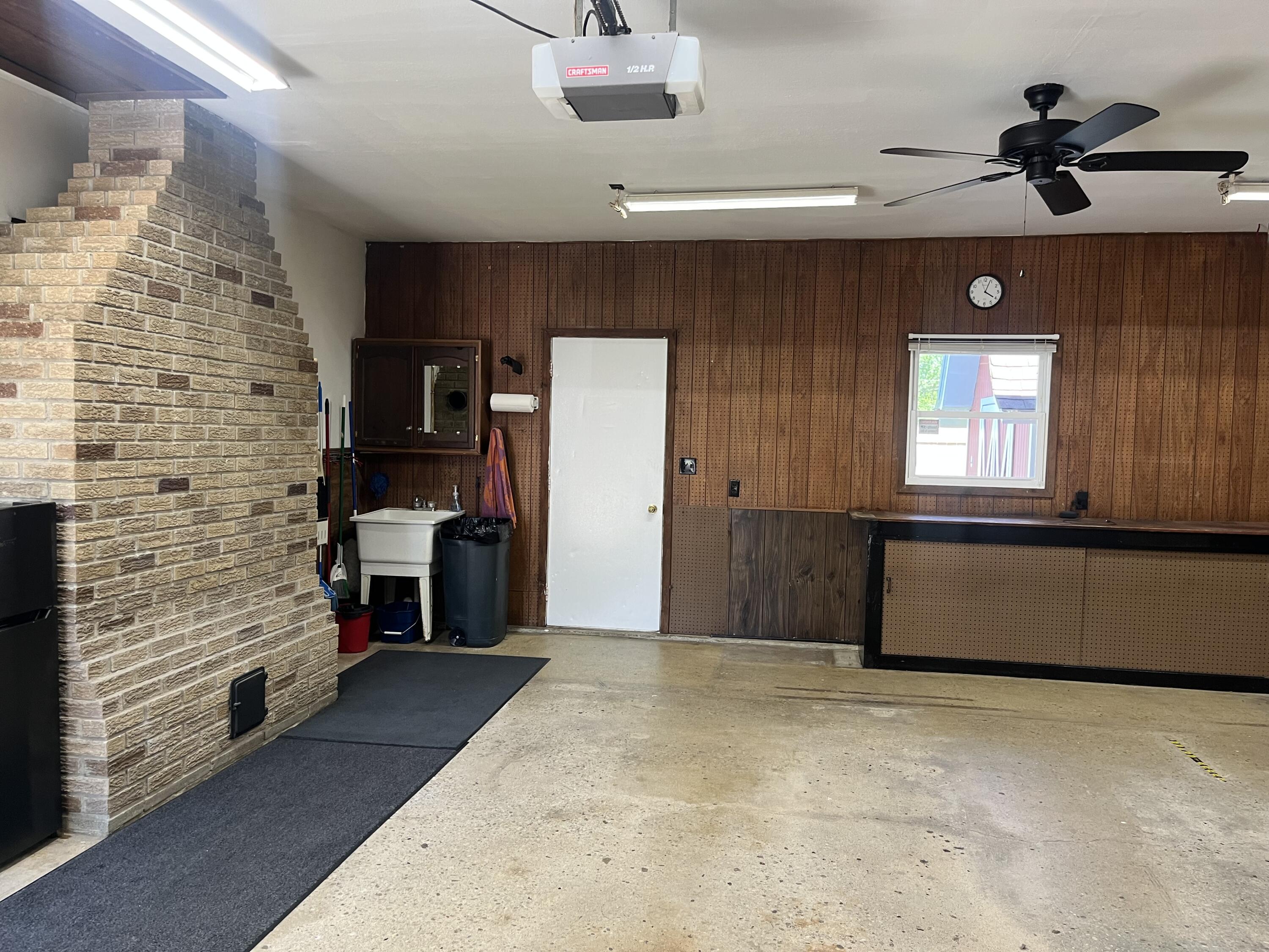 1768 Fair Oaks Drive, Sidney, Ohio 45365