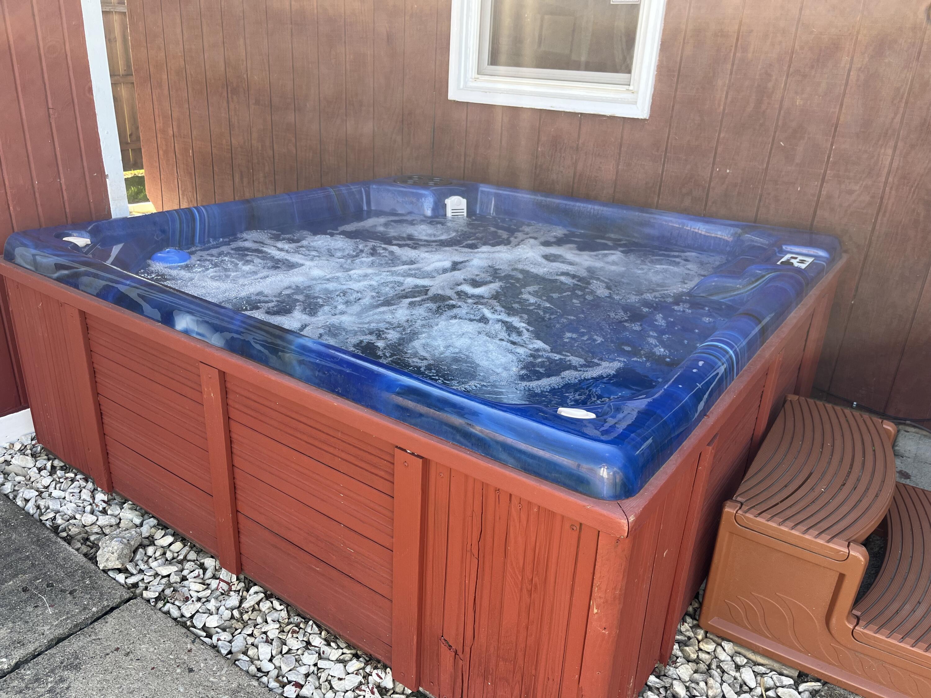 1768 Fair Oaks Drive, Sidney, Ohio 45365