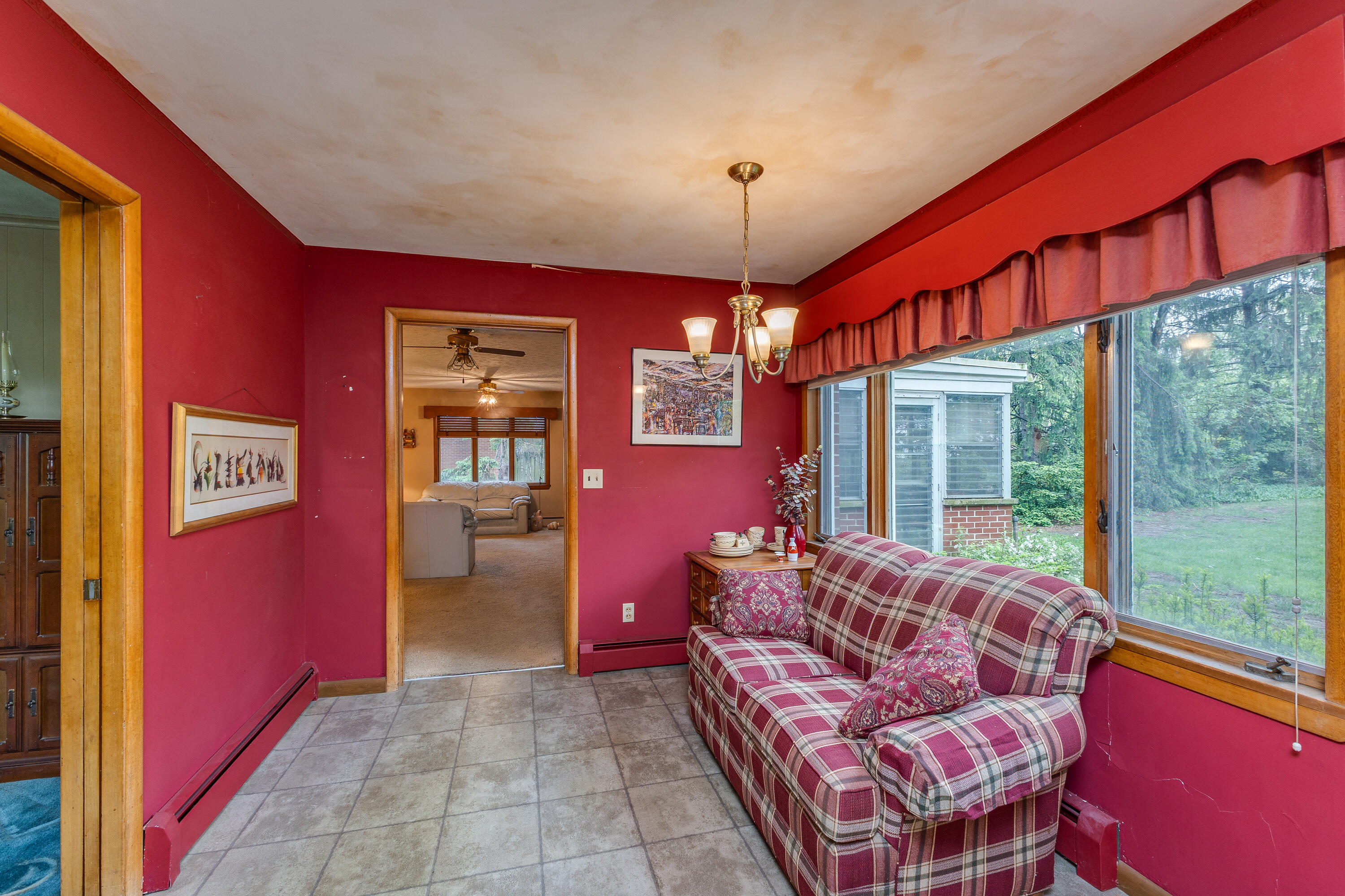 517 Locust Hill Drive, Englewood, Ohio 45322