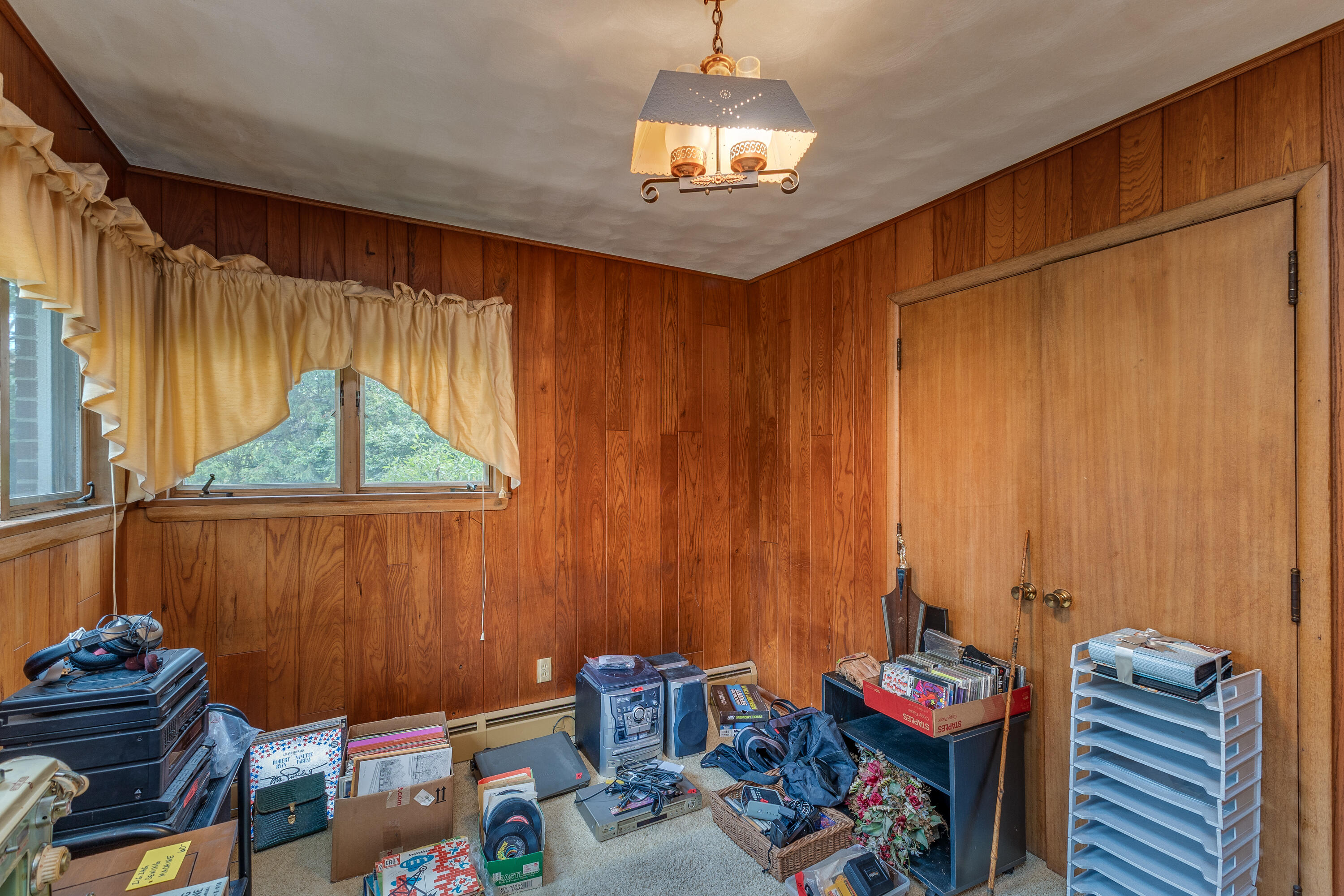 517 Locust Hill Drive, Englewood, Ohio 45322