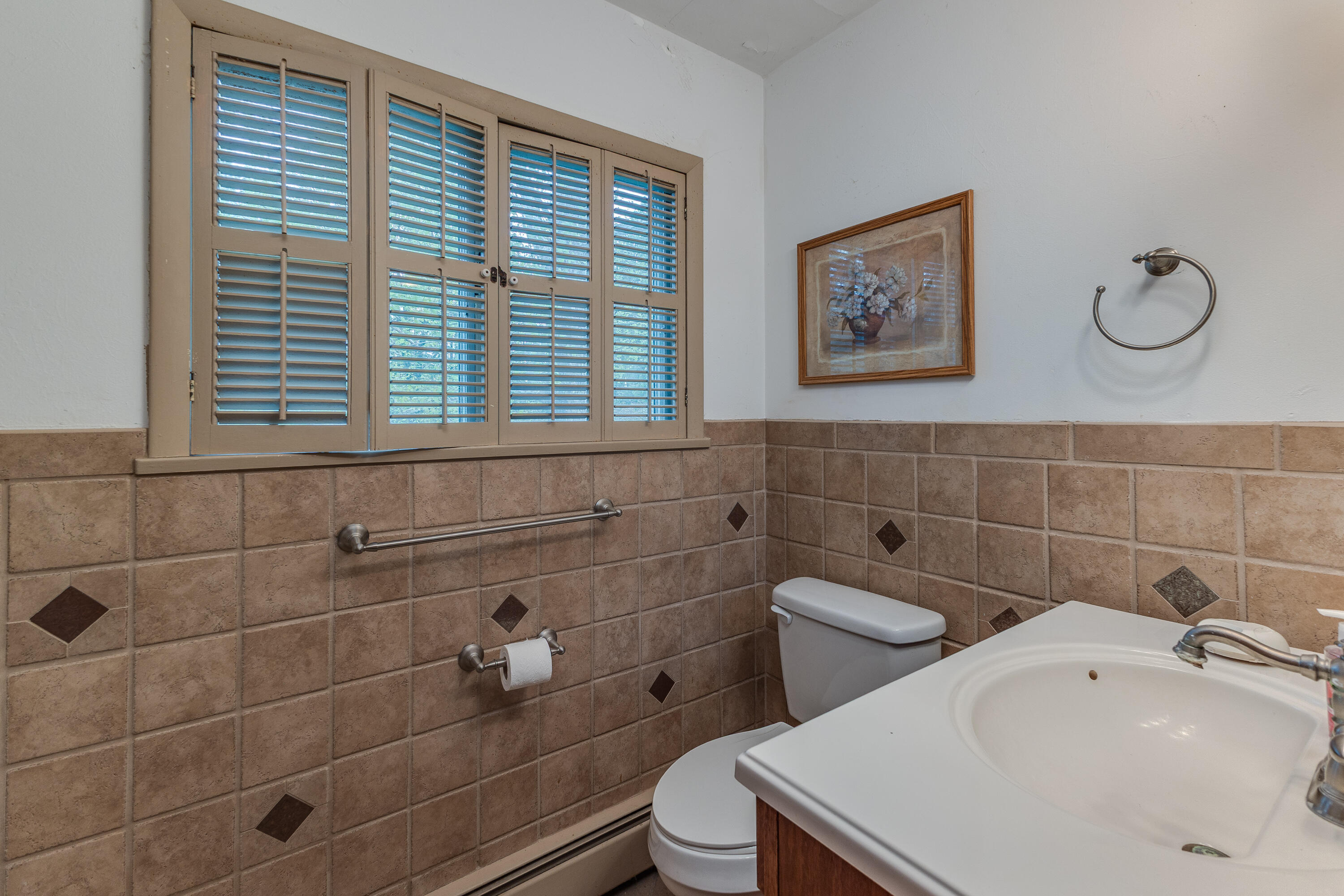 517 Locust Hill Drive, Englewood, Ohio 45322