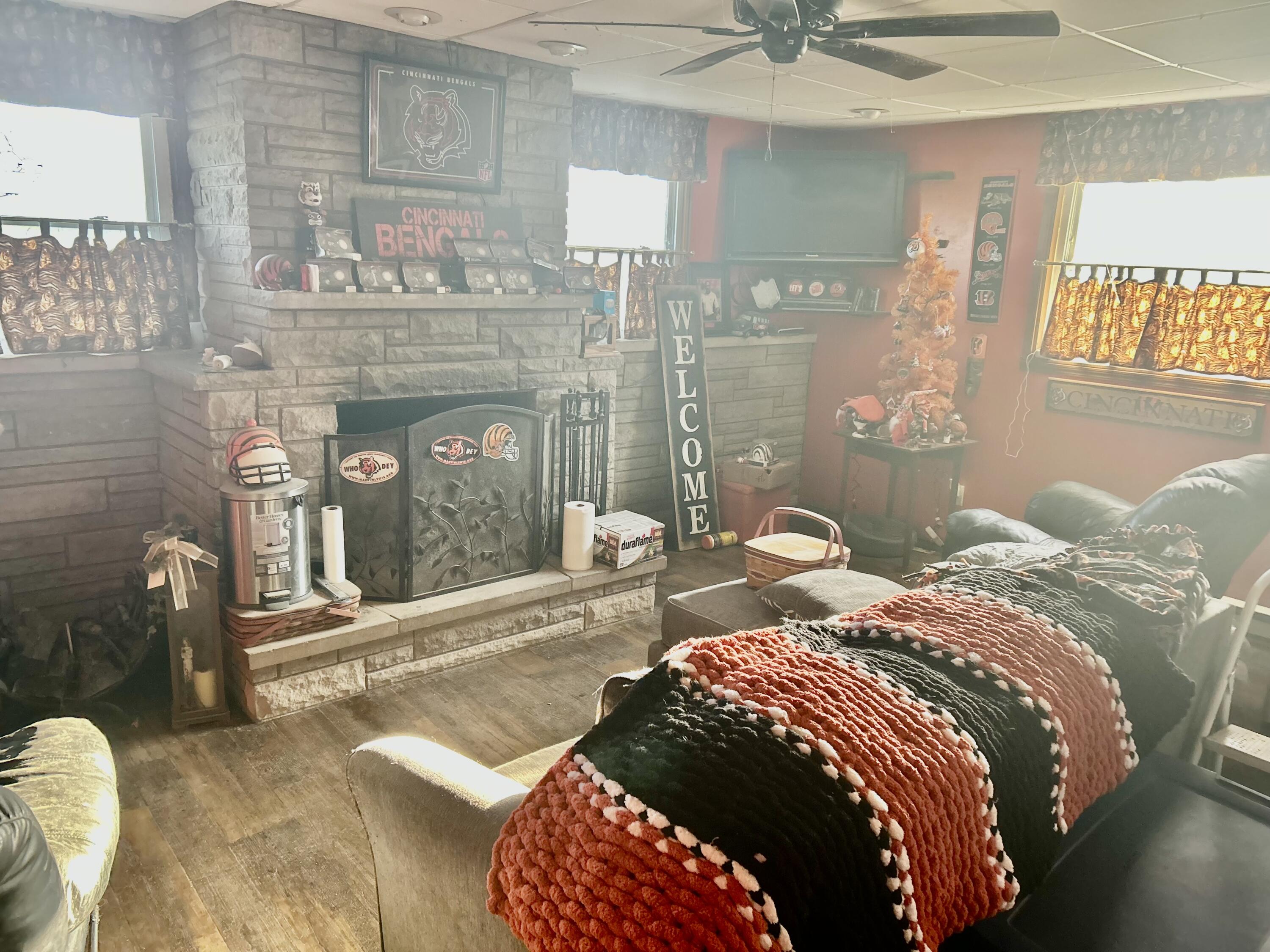 8386 ST RT 185, Bradford, Ohio 45308
