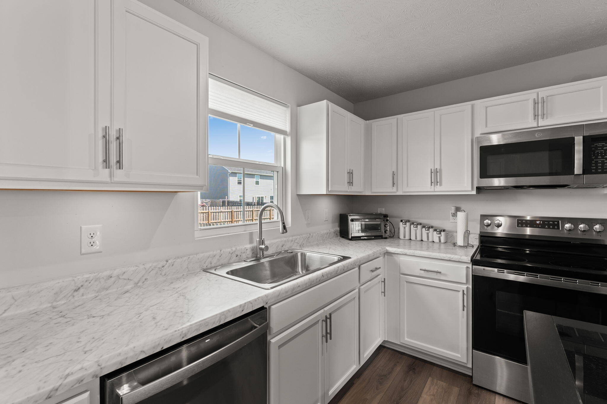 226 London Avenue, Springfield, Ohio 45505