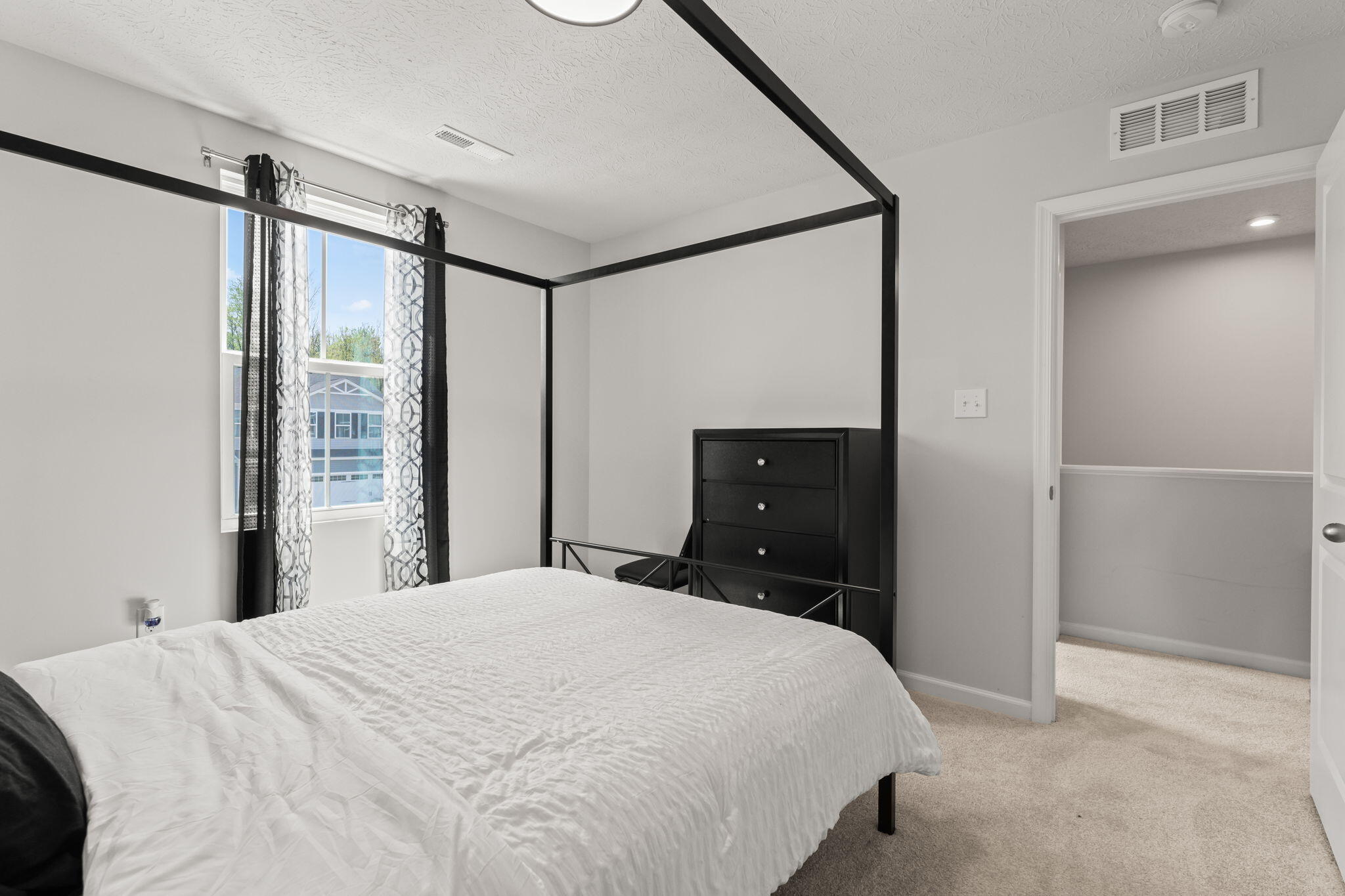 226 London Avenue, Springfield, Ohio 45505