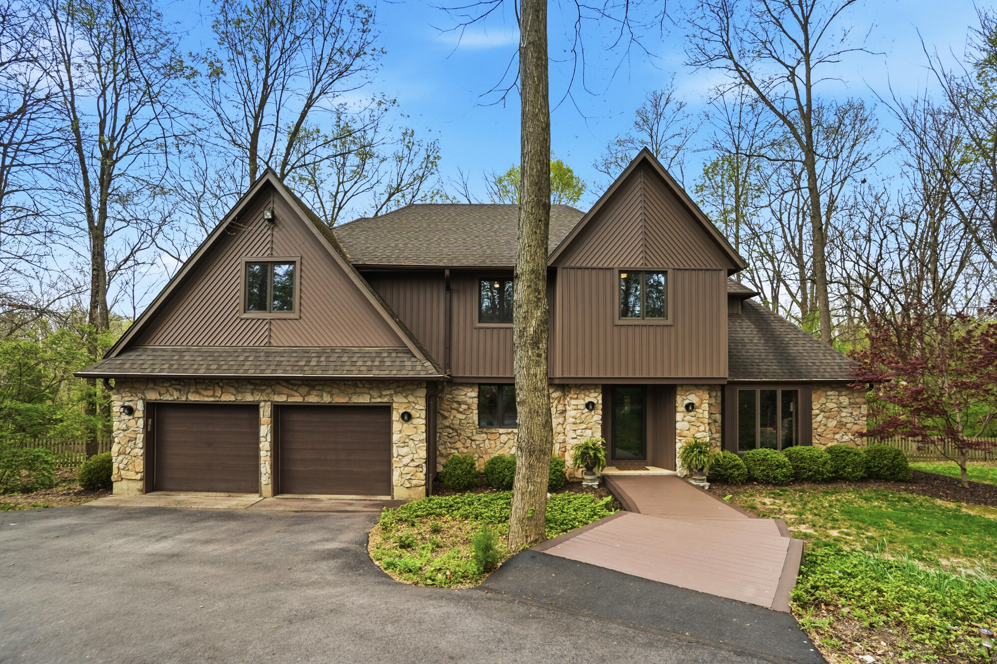 430 Leander Drive, Springfield, Ohio 45504