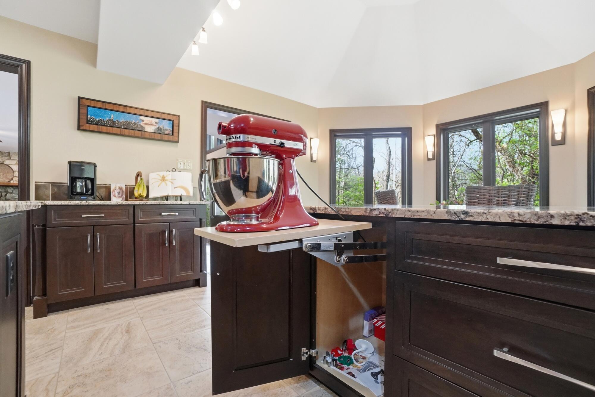 430 Leander Drive, Springfield, Ohio 45504