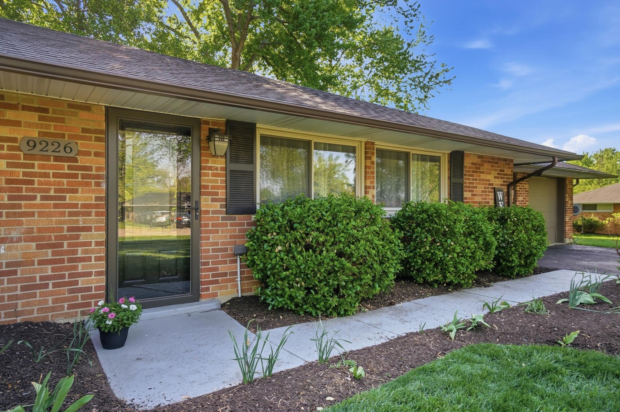 9226 Stephanie Street, Dayton, Ohio 45458