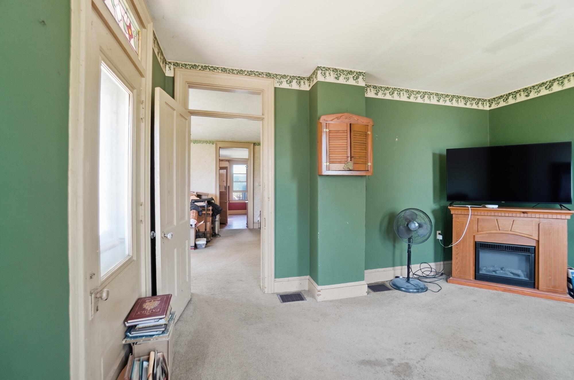 144 Eagle City Road, Springfield, Ohio 45503