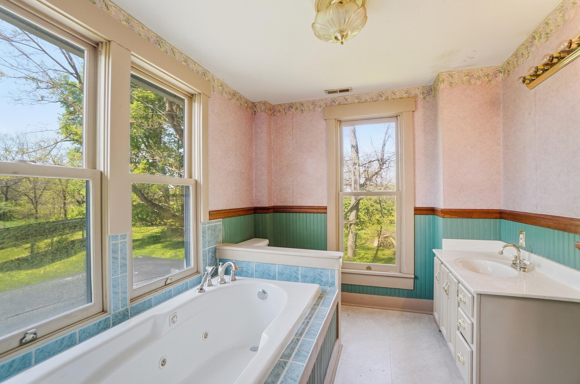 144 Eagle City Road, Springfield, Ohio 45503