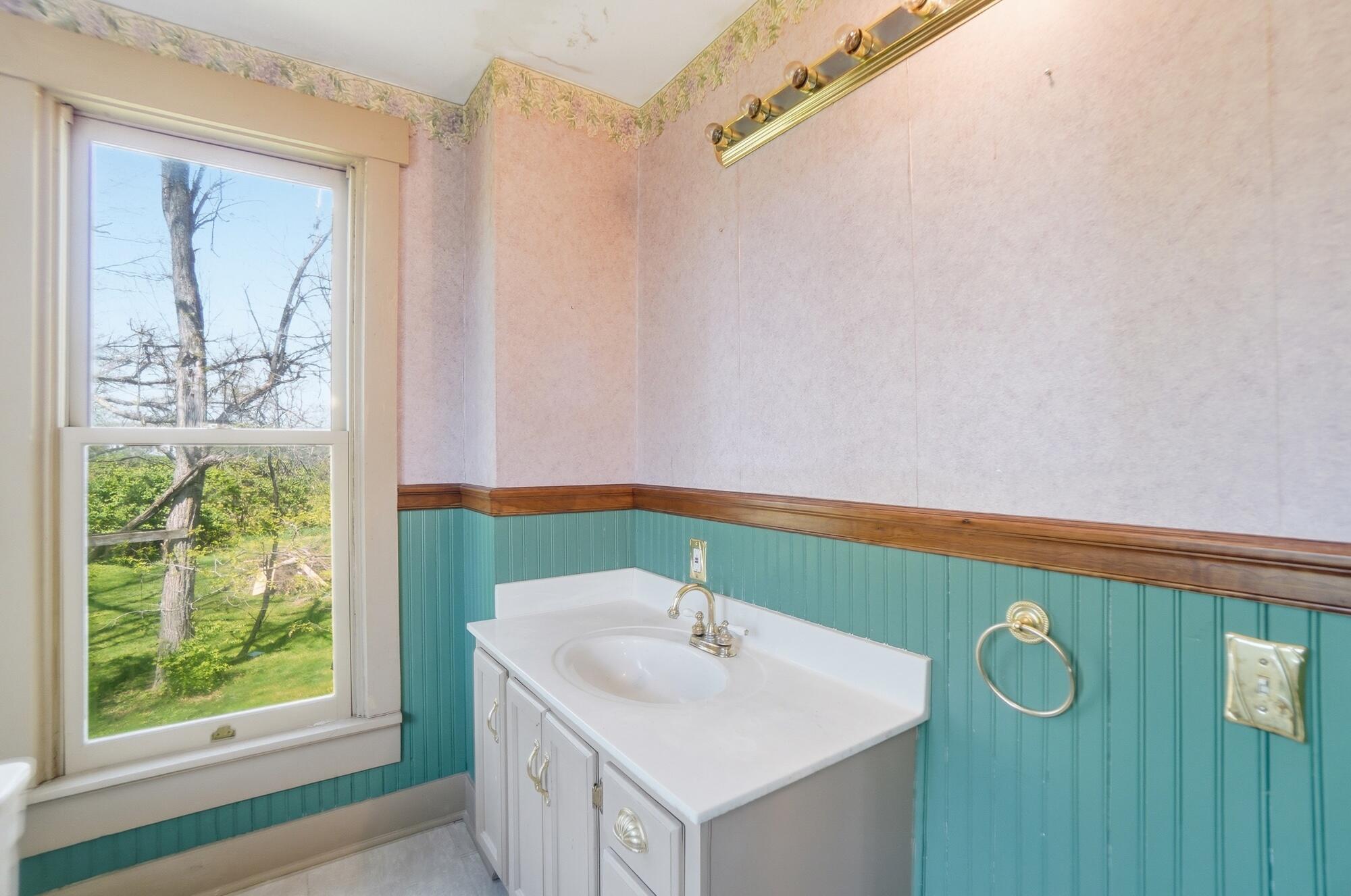 144 Eagle City Road, Springfield, Ohio 45503