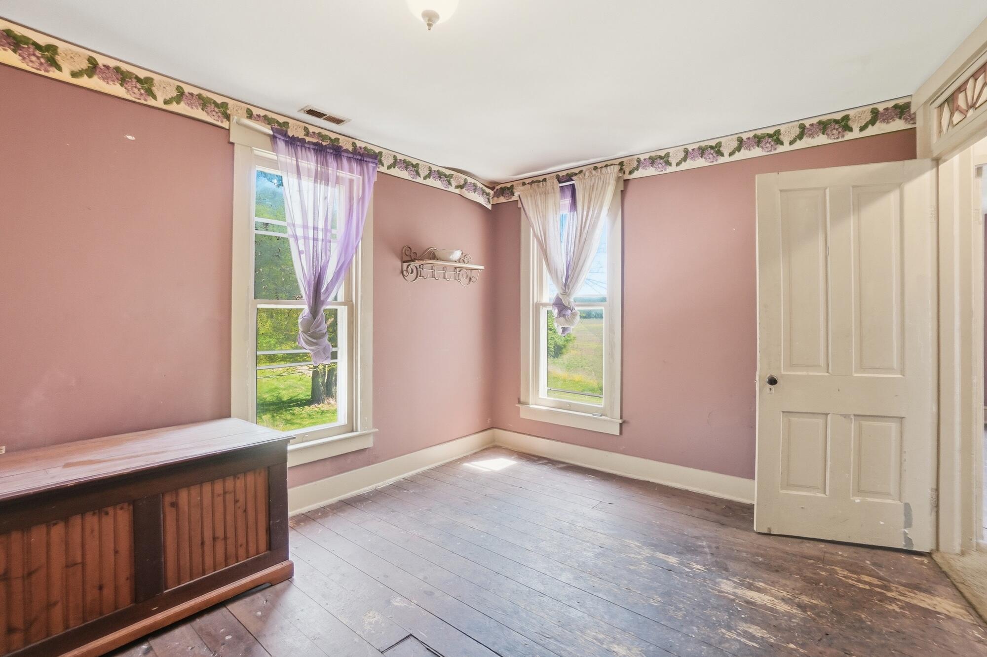 144 Eagle City Road, Springfield, Ohio 45503