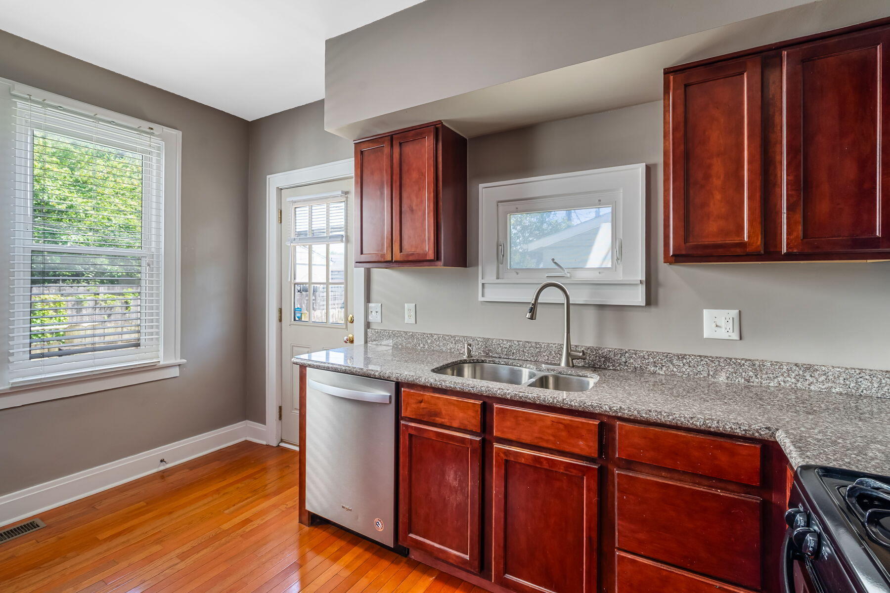 1542 4th Street, Columbus, Ohio 43207