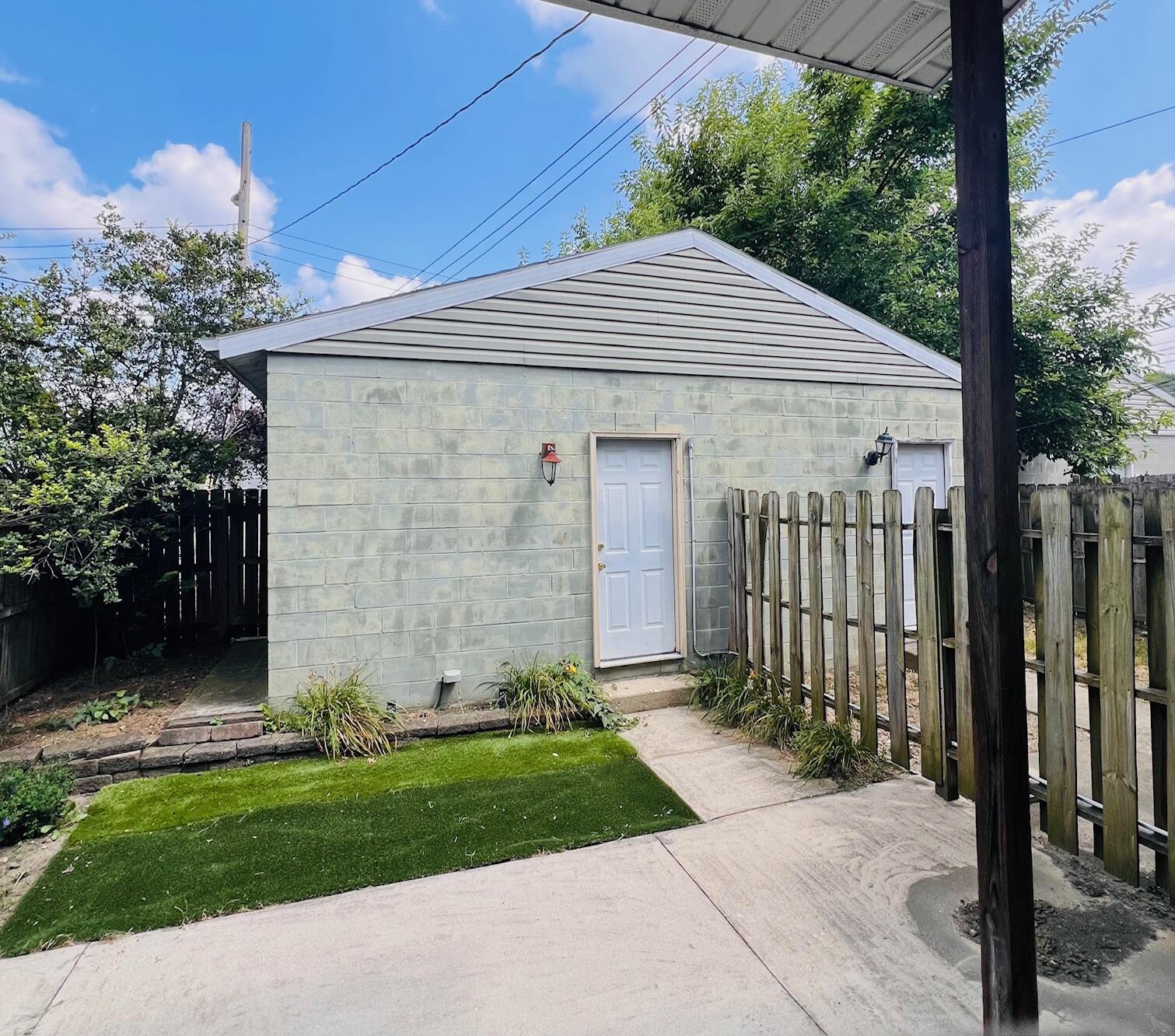 1542 4th Street, Columbus, Ohio 43207