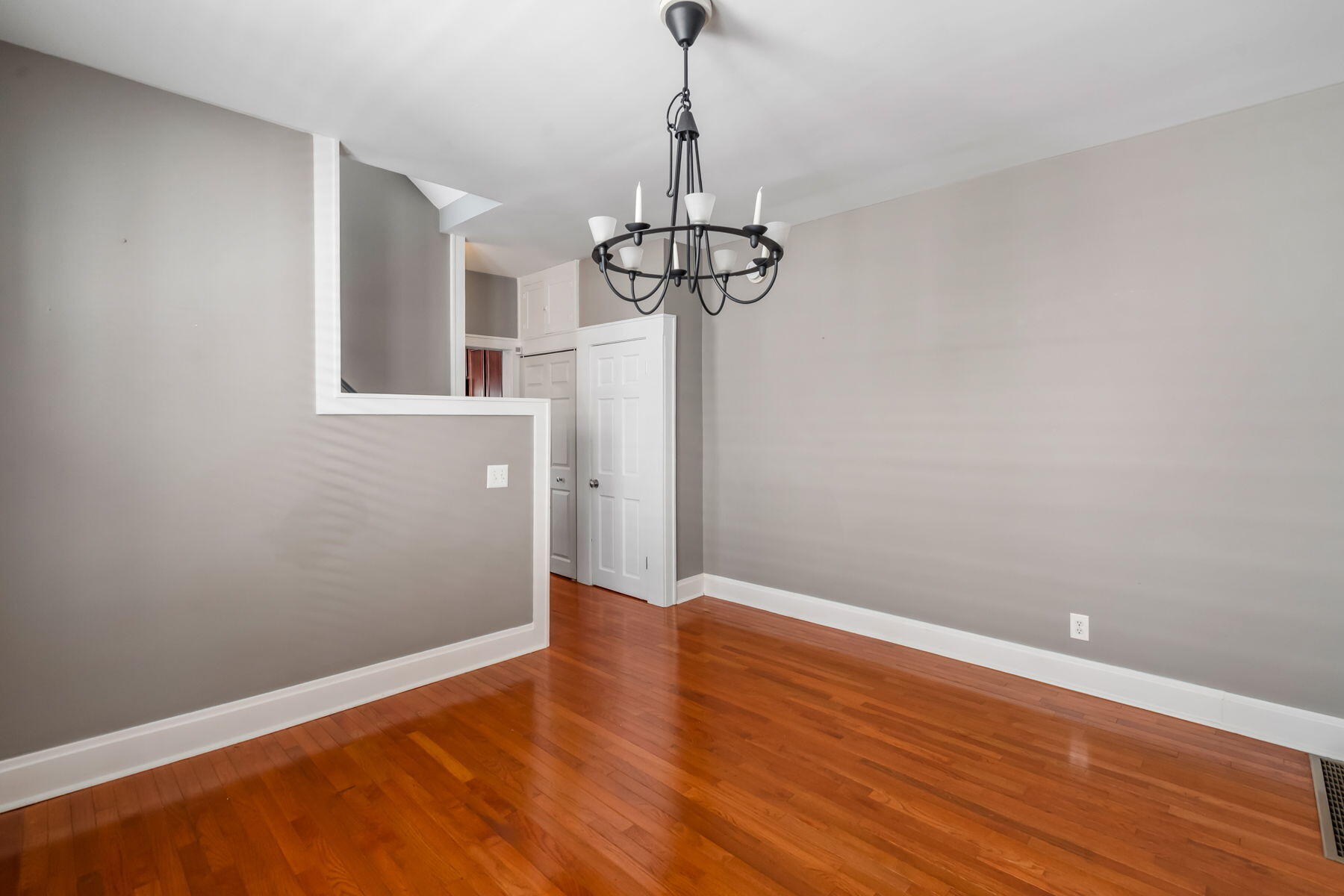 1542 4th Street, Columbus, Ohio 43207