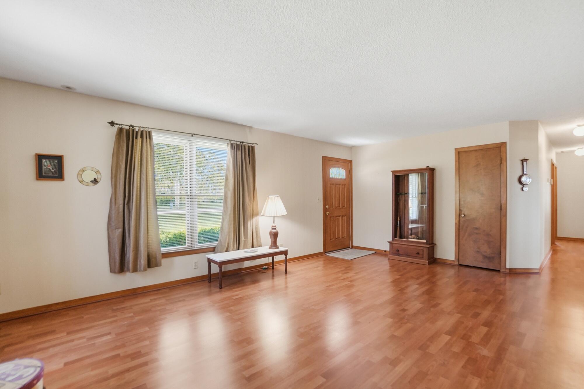 14031 Kohler Road, Wapakoneta, Ohio 45895