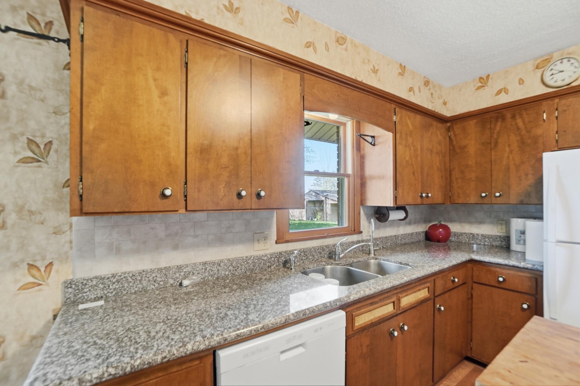 14031 Kohler Road, Wapakoneta, Ohio 45895