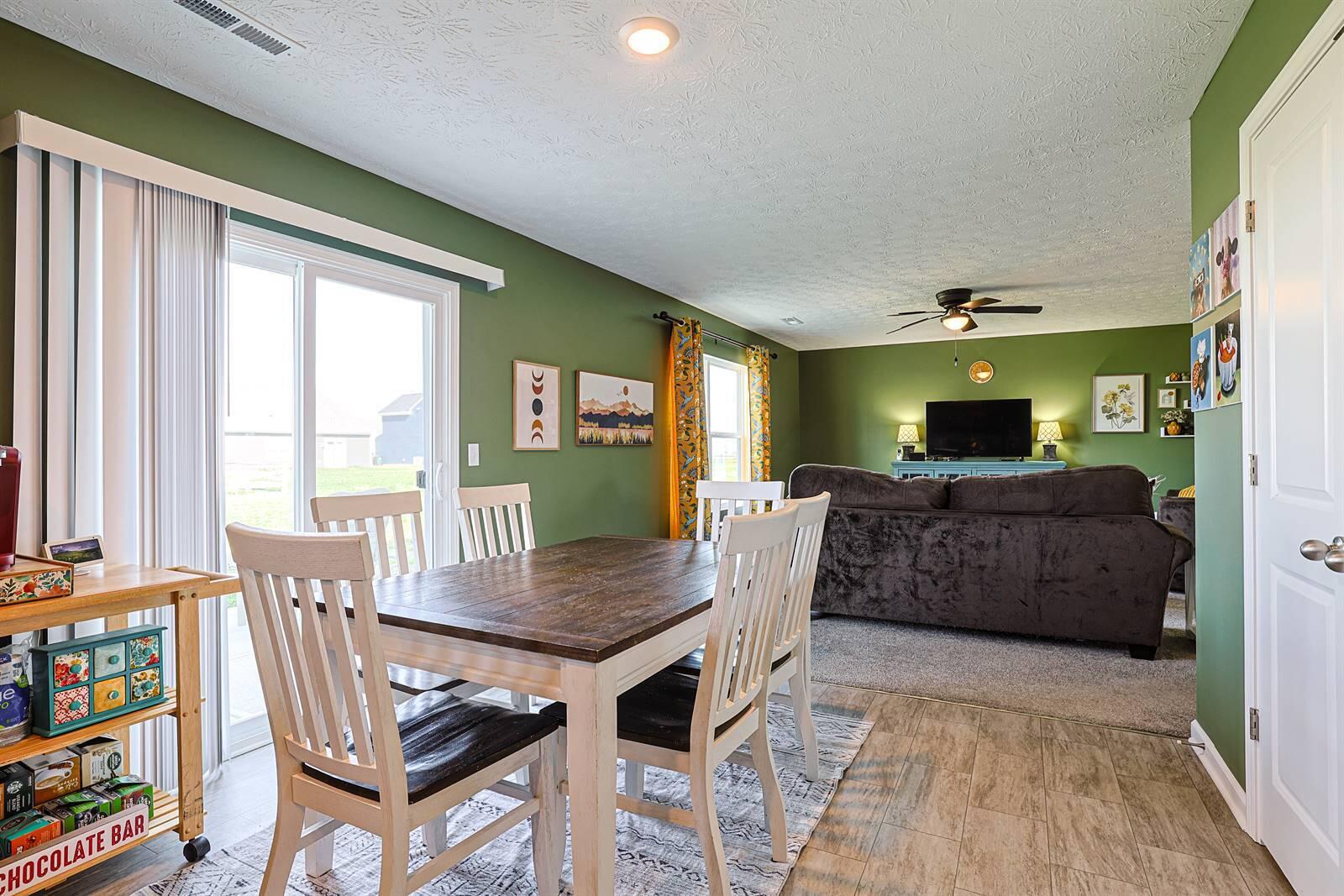 163 Autumn Maple Lane, Brookville, Ohio 45309