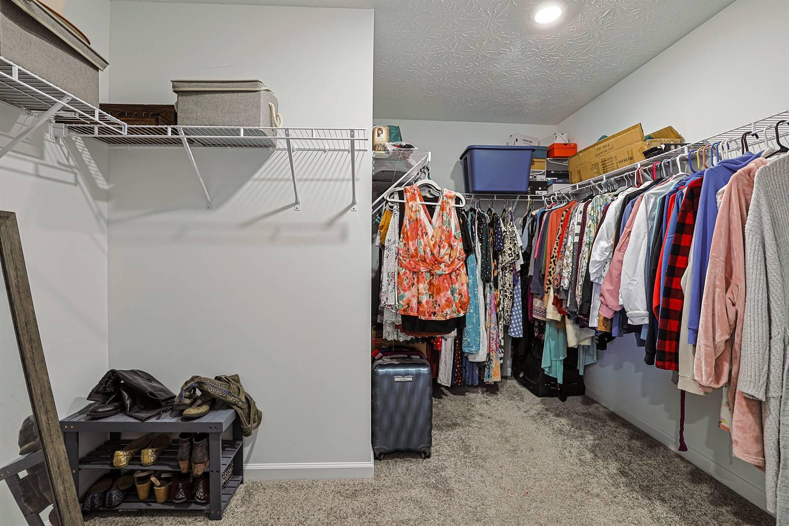 163 Autumn Maple Lane, Brookville, Ohio 45309