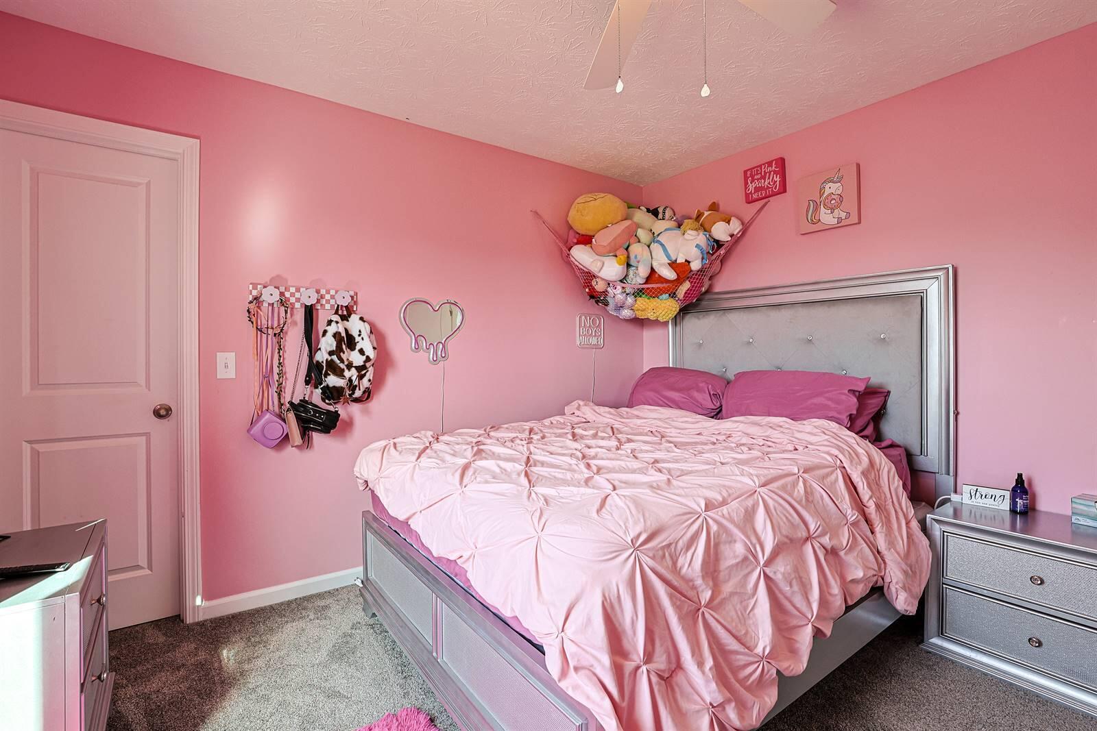 163 Autumn Maple Lane, Brookville, Ohio 45309