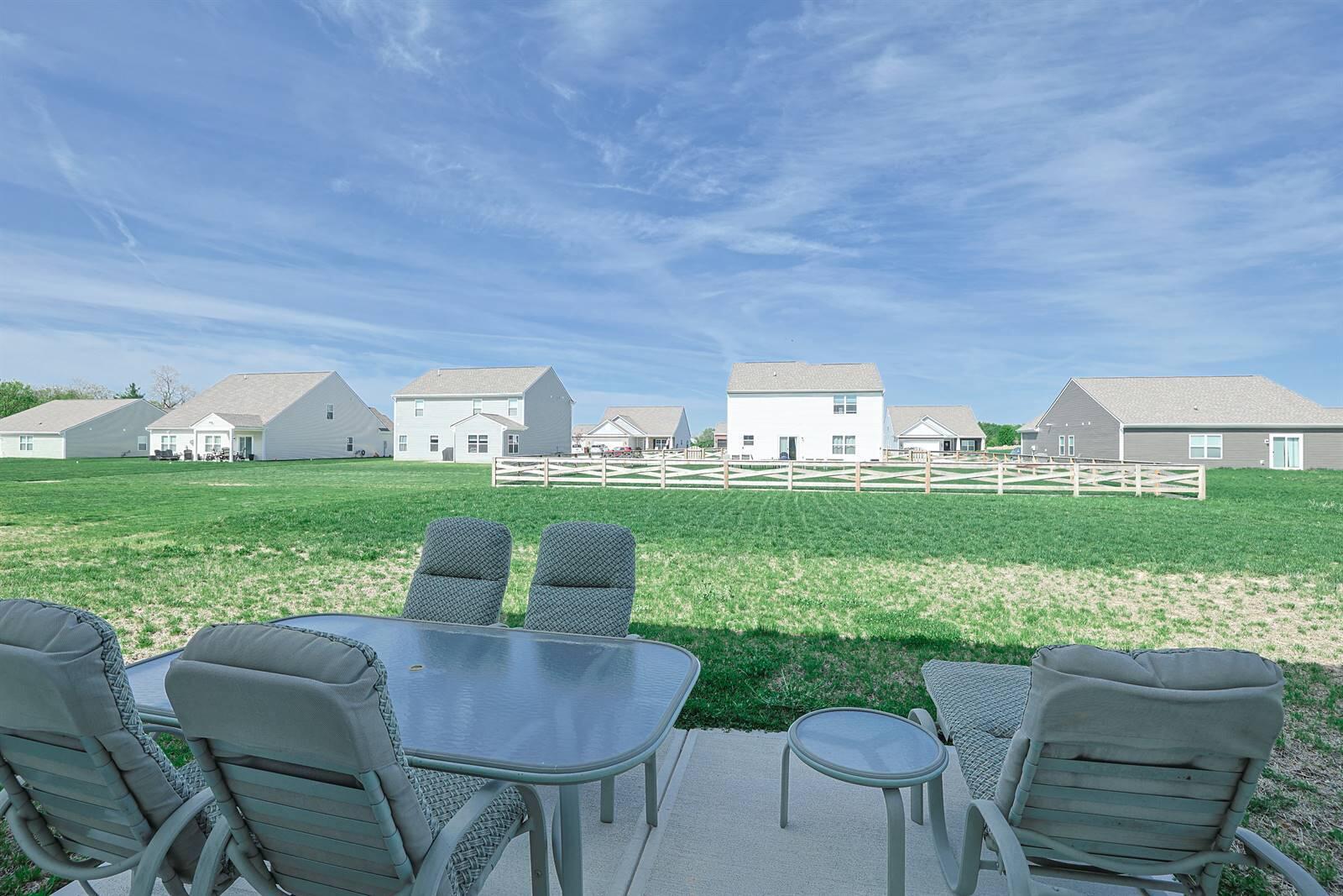 163 Autumn Maple Lane, Brookville, Ohio 45309