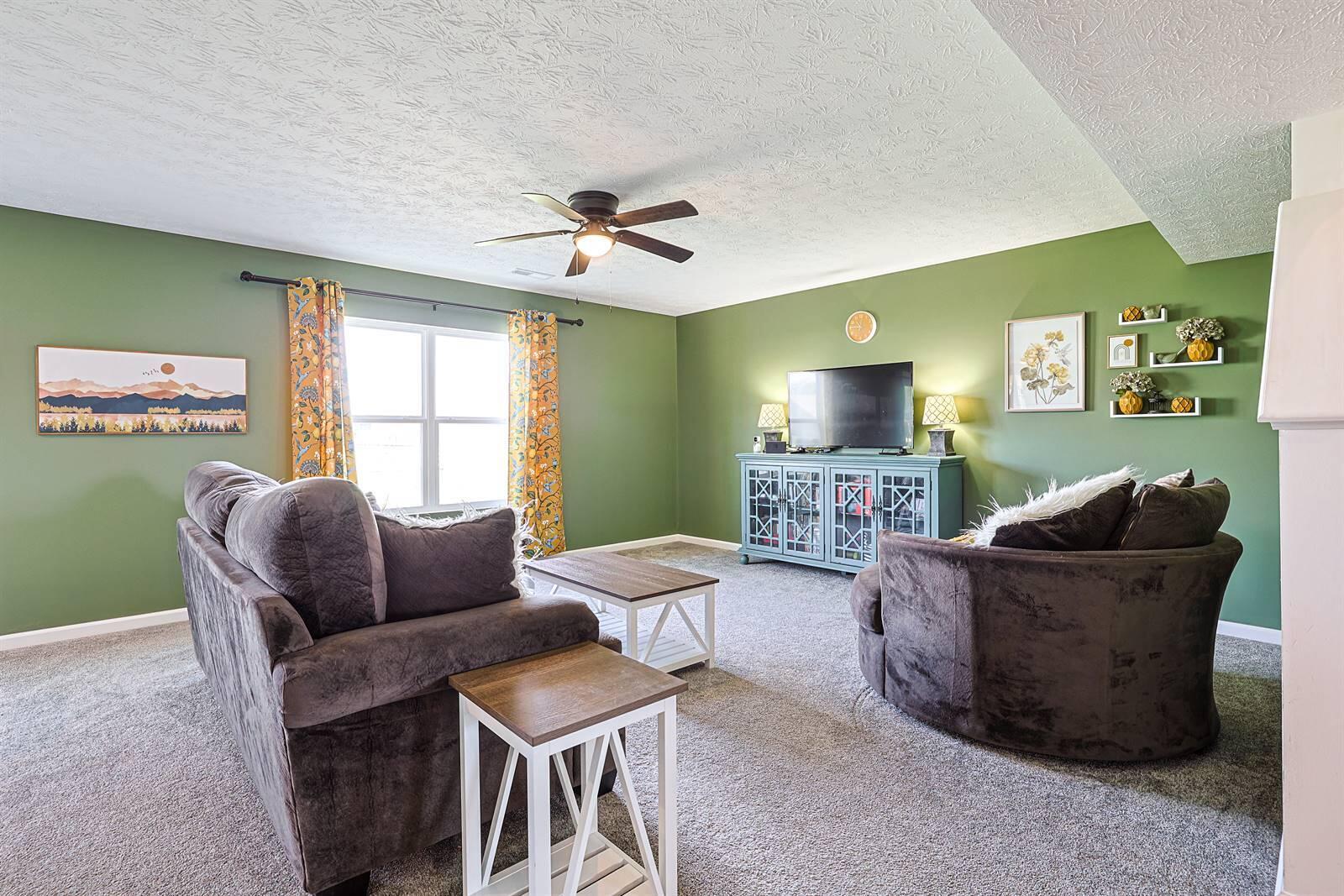 163 Autumn Maple Lane, Brookville, Ohio 45309