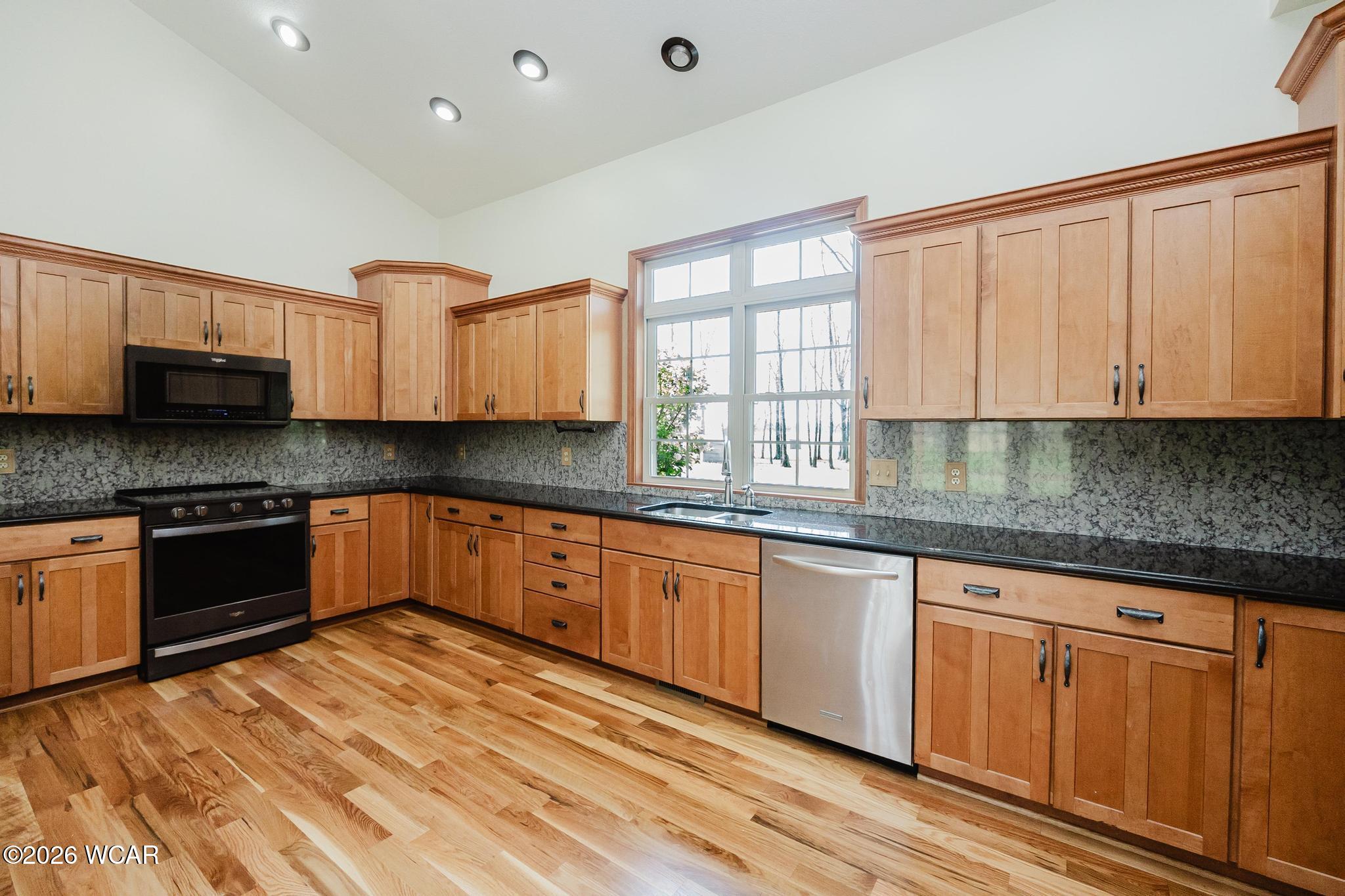 3600 Township Road 27, Bluffton, Ohio