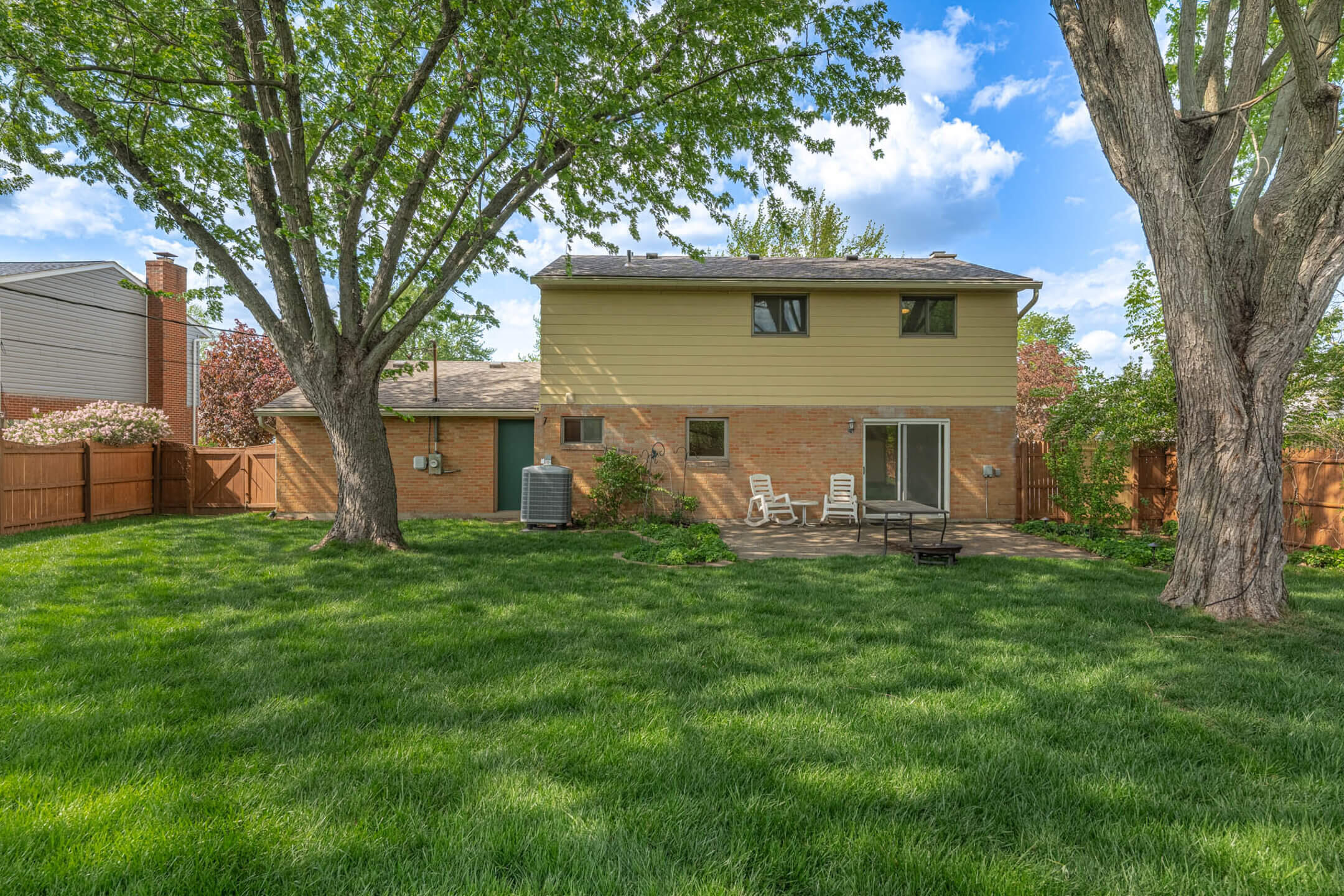 7020 Sonnet Place, Huber Heights, Ohio 45424