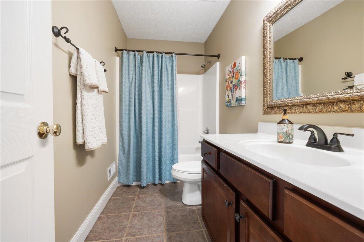 841 Willow Road, Springfield, Ohio 45502