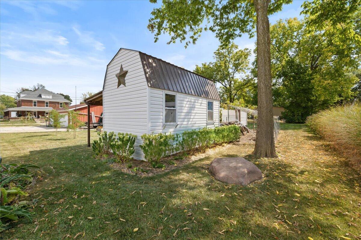 300 Jefferson Street, Pitsburg, Ohio 45358