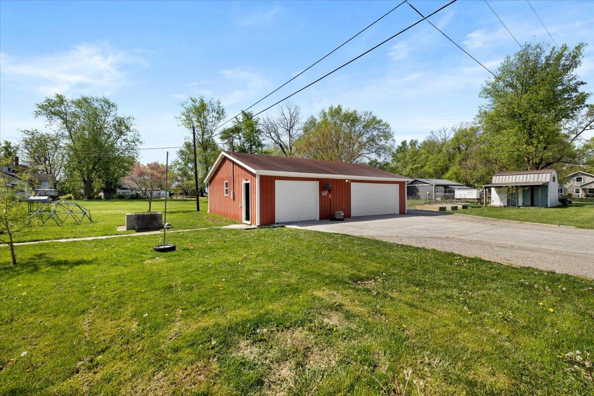 300 Jefferson Street, Pitsburg, Ohio 45358