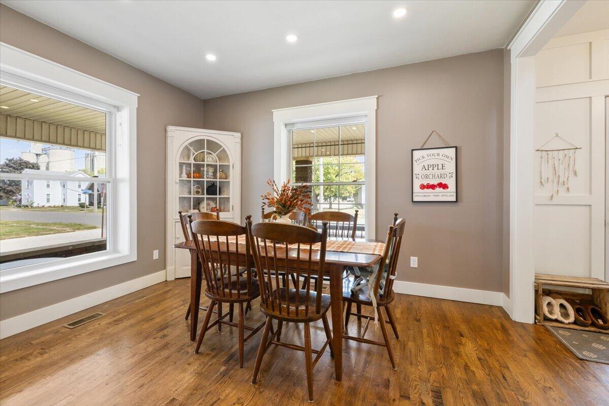 300 Jefferson Street, Pitsburg, Ohio 45358