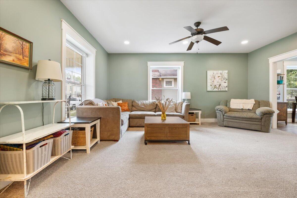 300 Jefferson Street, Pitsburg, Ohio 45358