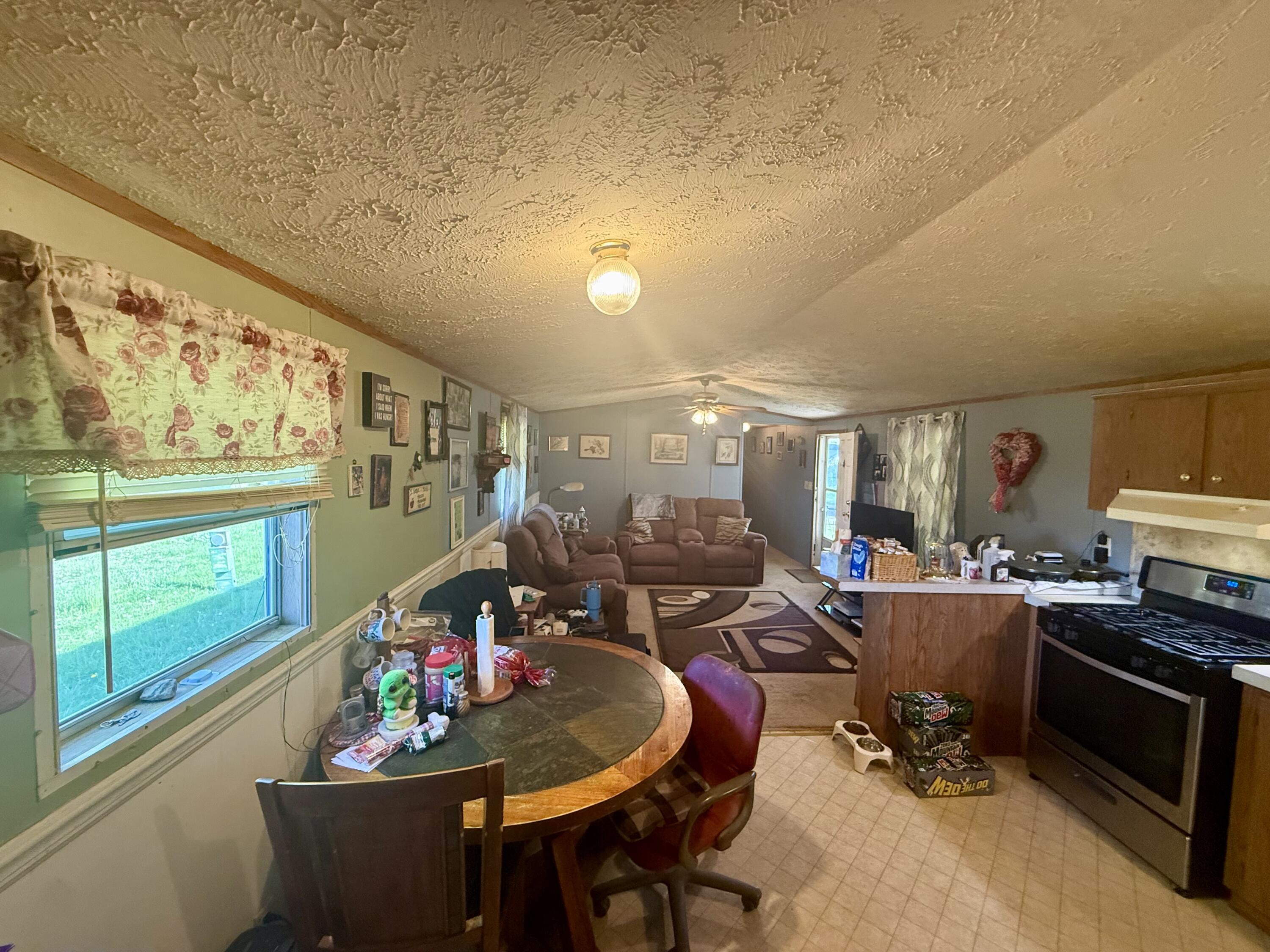 88 Willowwood Circle, Urbana, Ohio 43078