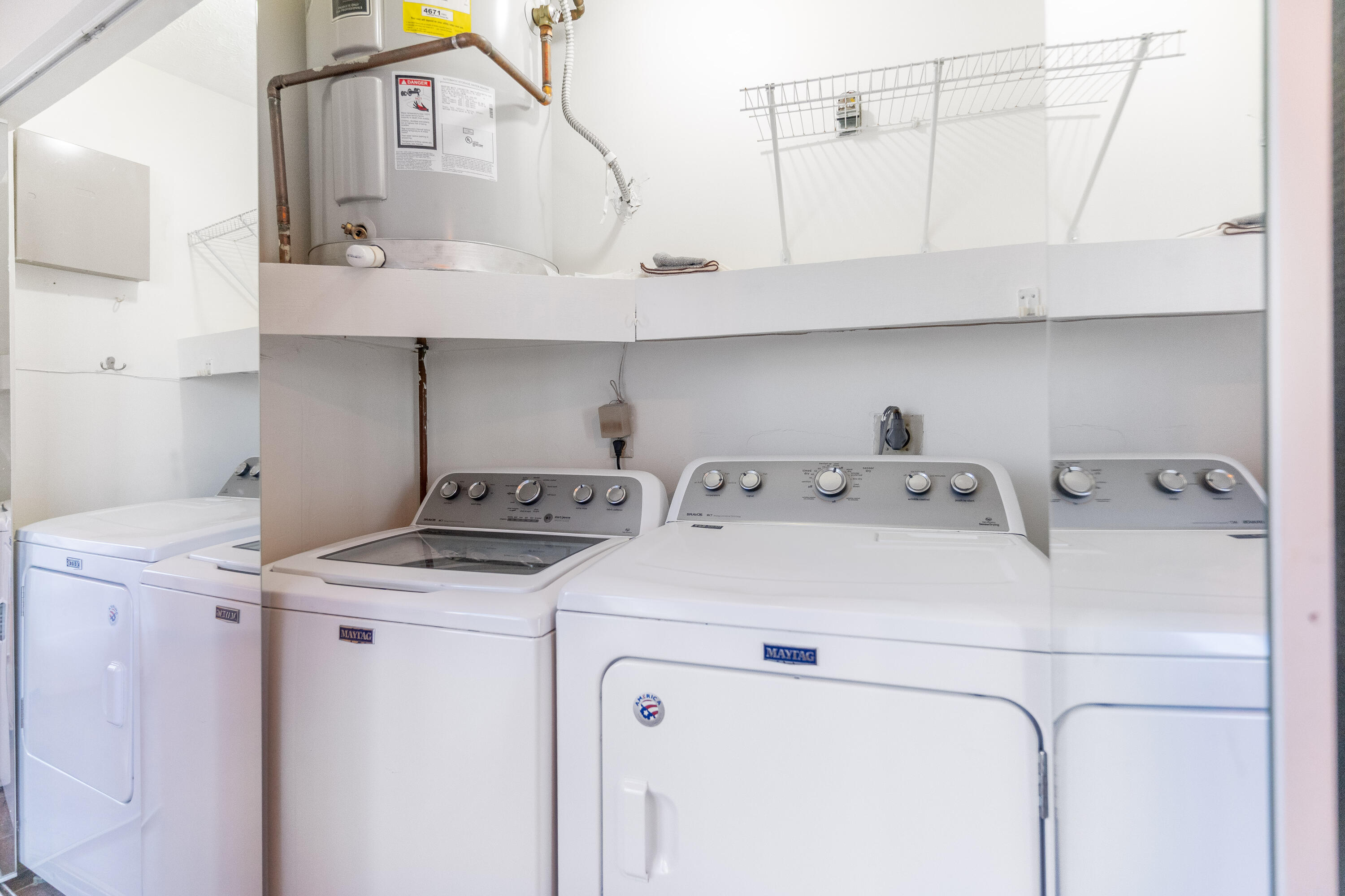 1238 Hollowbrook Drive, Dayton, Ohio 45458