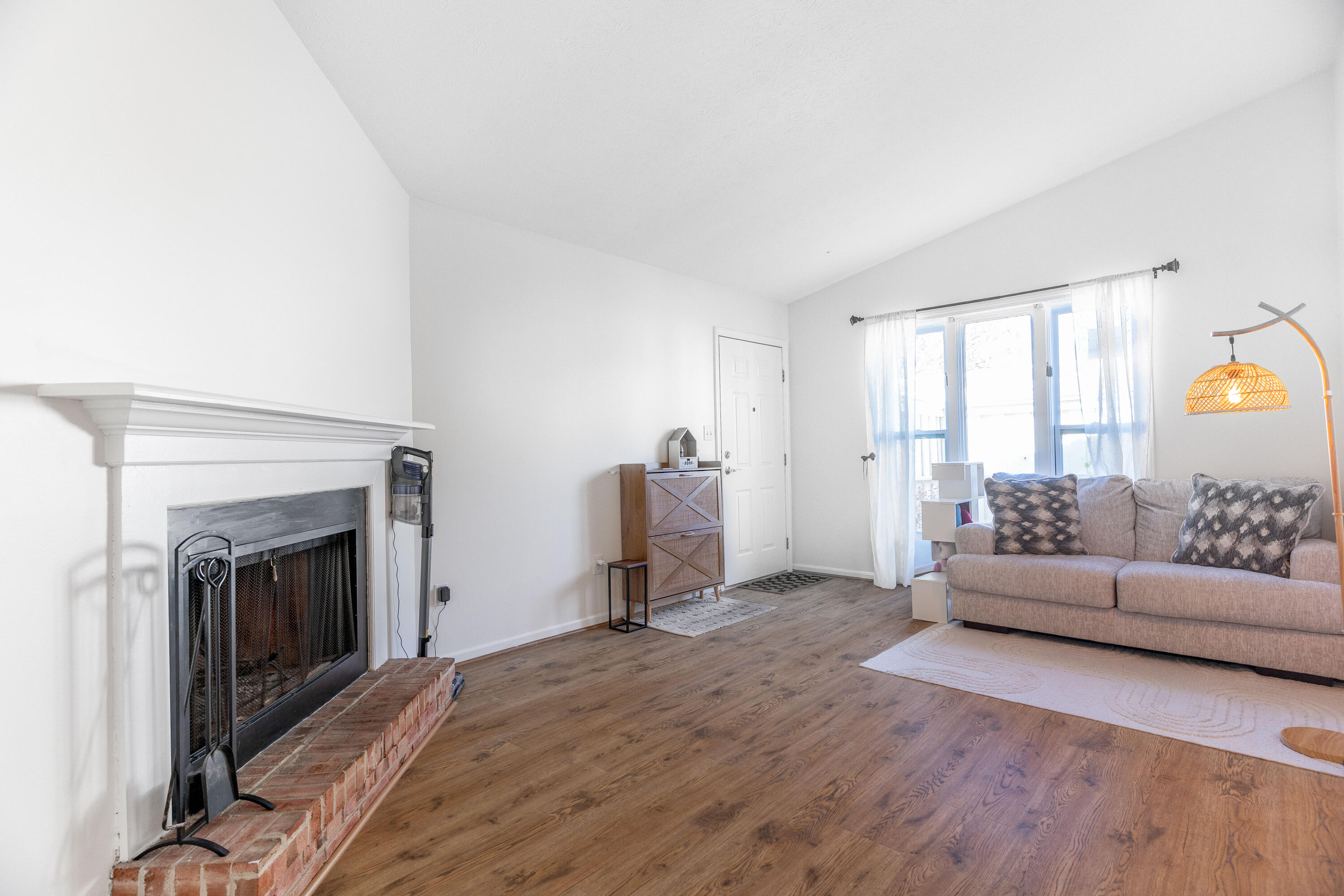 1238 Hollowbrook Drive, Dayton, Ohio 45458