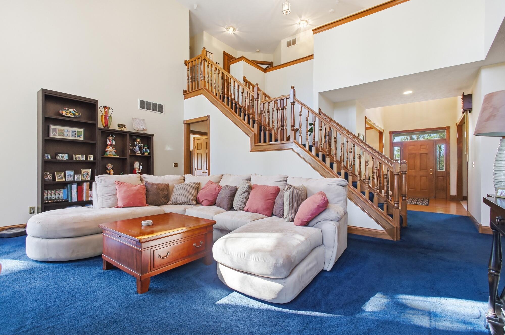 954 Forest Edge Avenue, Springfield, Ohio 45503