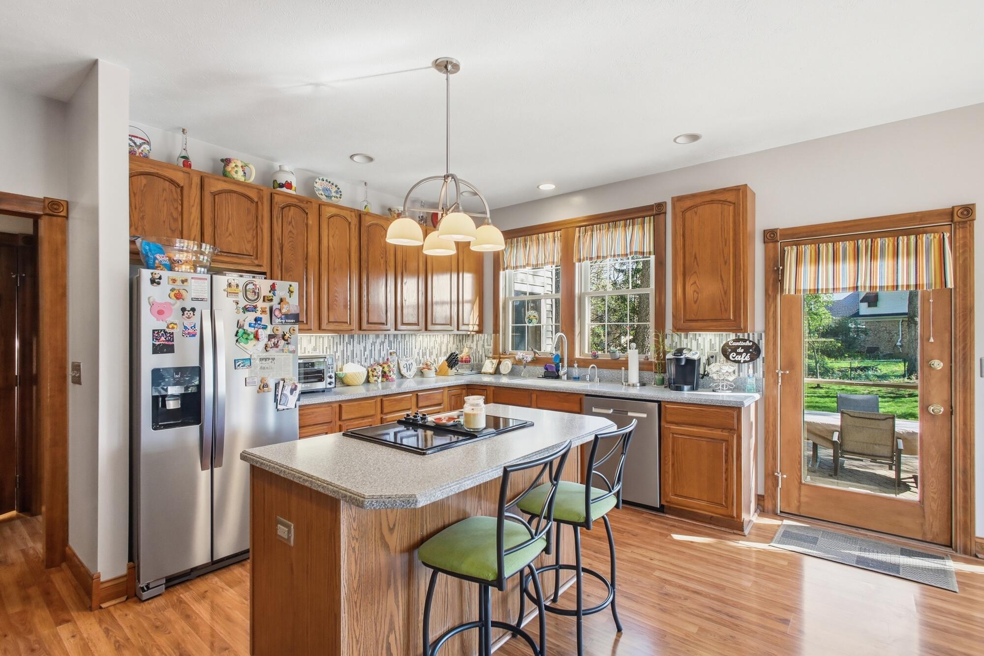 954 Forest Edge Avenue, Springfield, Ohio 45503