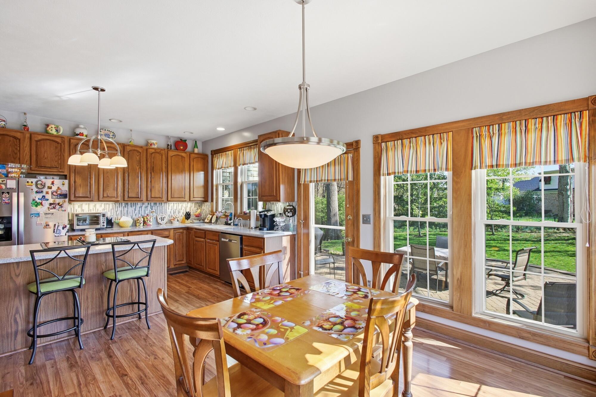 954 Forest Edge Avenue, Springfield, Ohio 45503